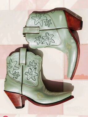 Mint Green Western Ankle Boots - Women's Fashion Cowboy Boot